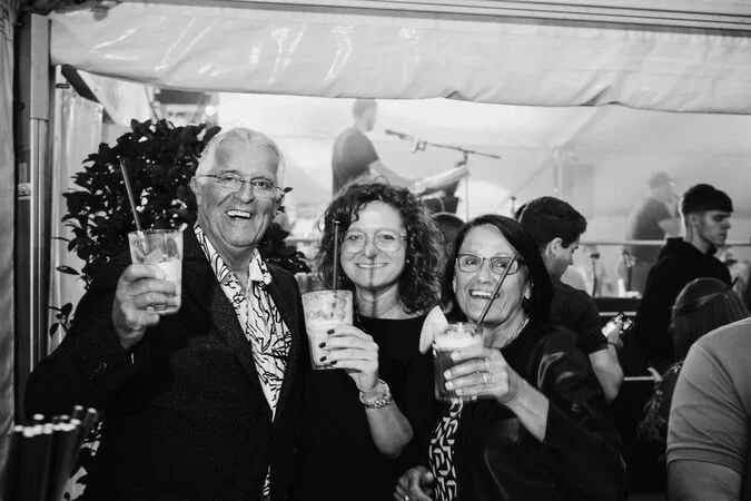 csm_BD_Sensors_30_Jahre_Jubilaeum_03_Festzelt_Party_3269_SW_56d39f9c25